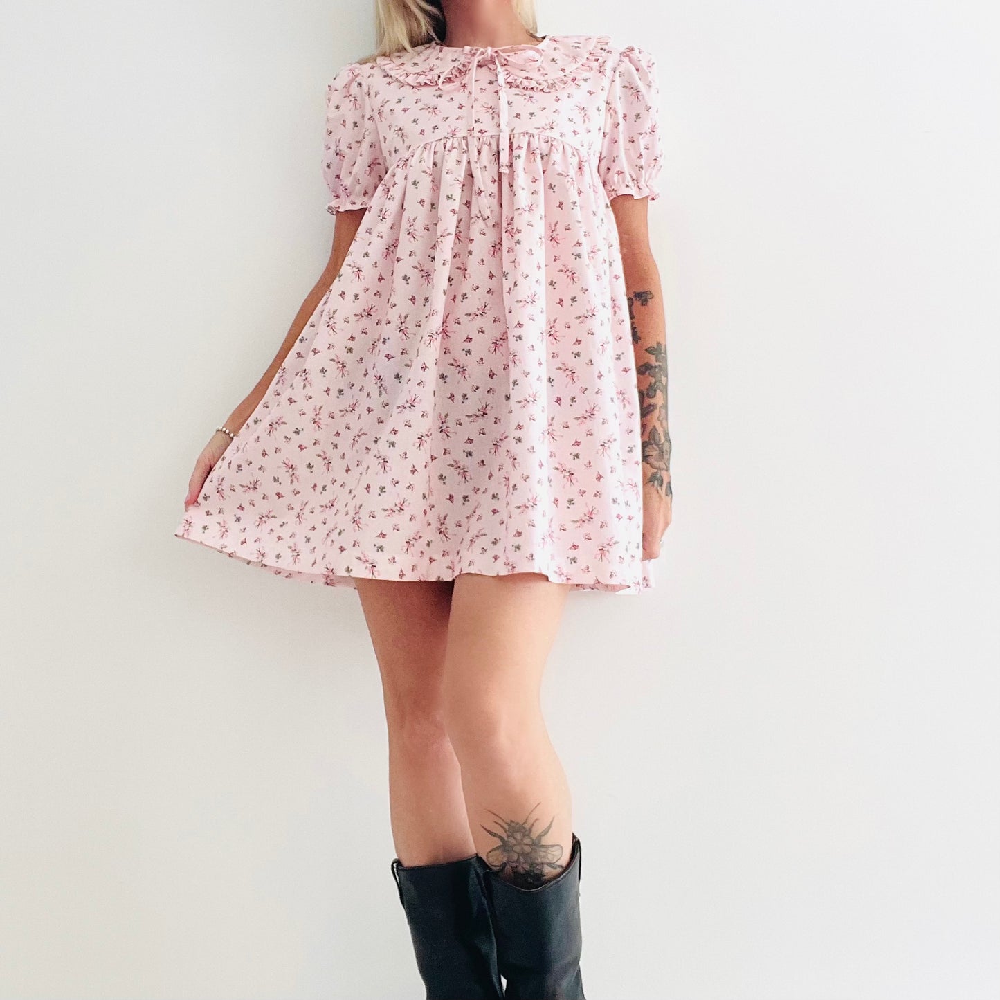 ✨ Yellow Vintage Floral Babydoll Mini Dress with separate collar. Small