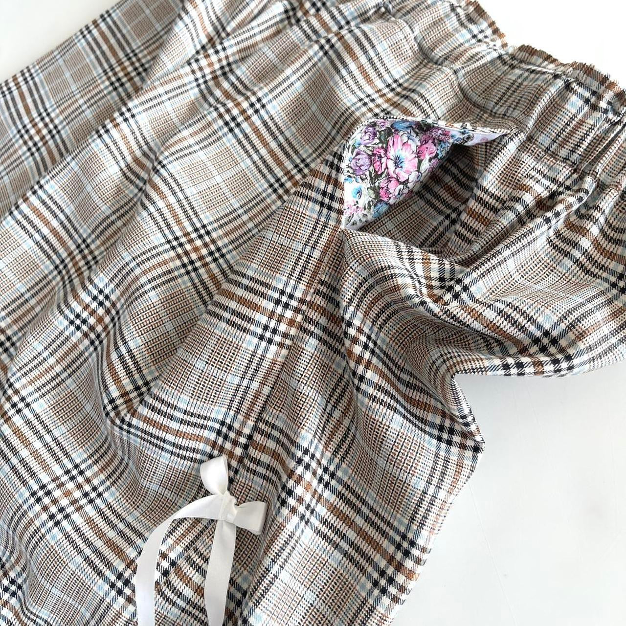 Oversized Cute Caramel Tartan Baggy Shorts. *PRE-ORDER