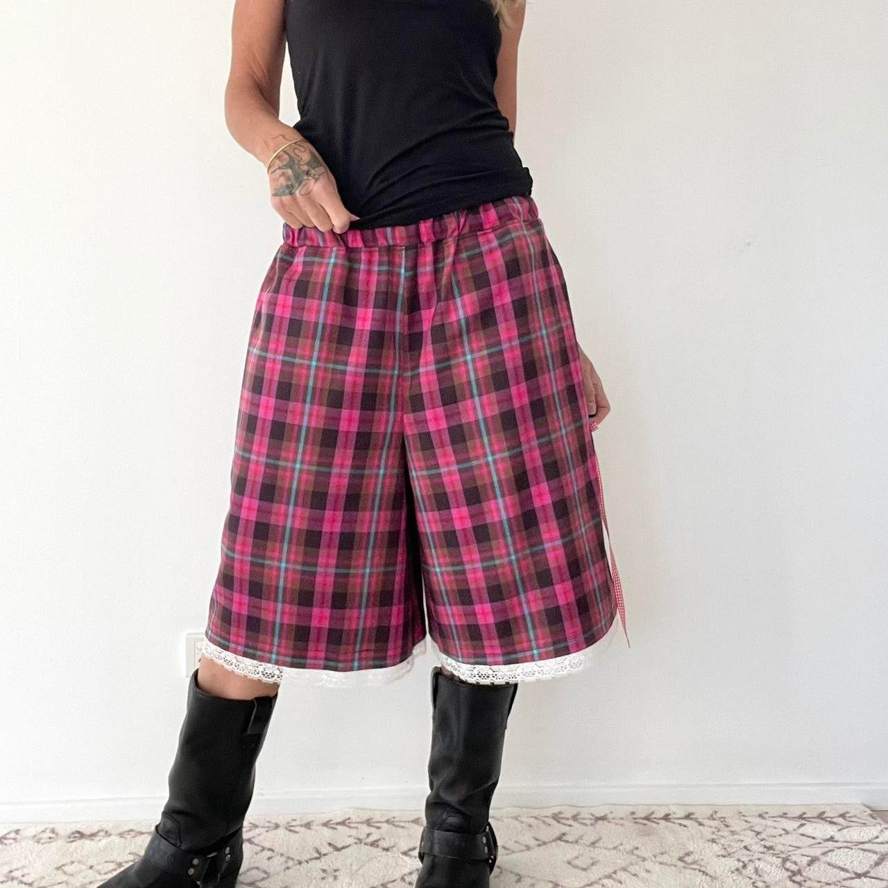 Oversized Cute Raspberry Tartan Baggy Shorts. *PRE-ORDER