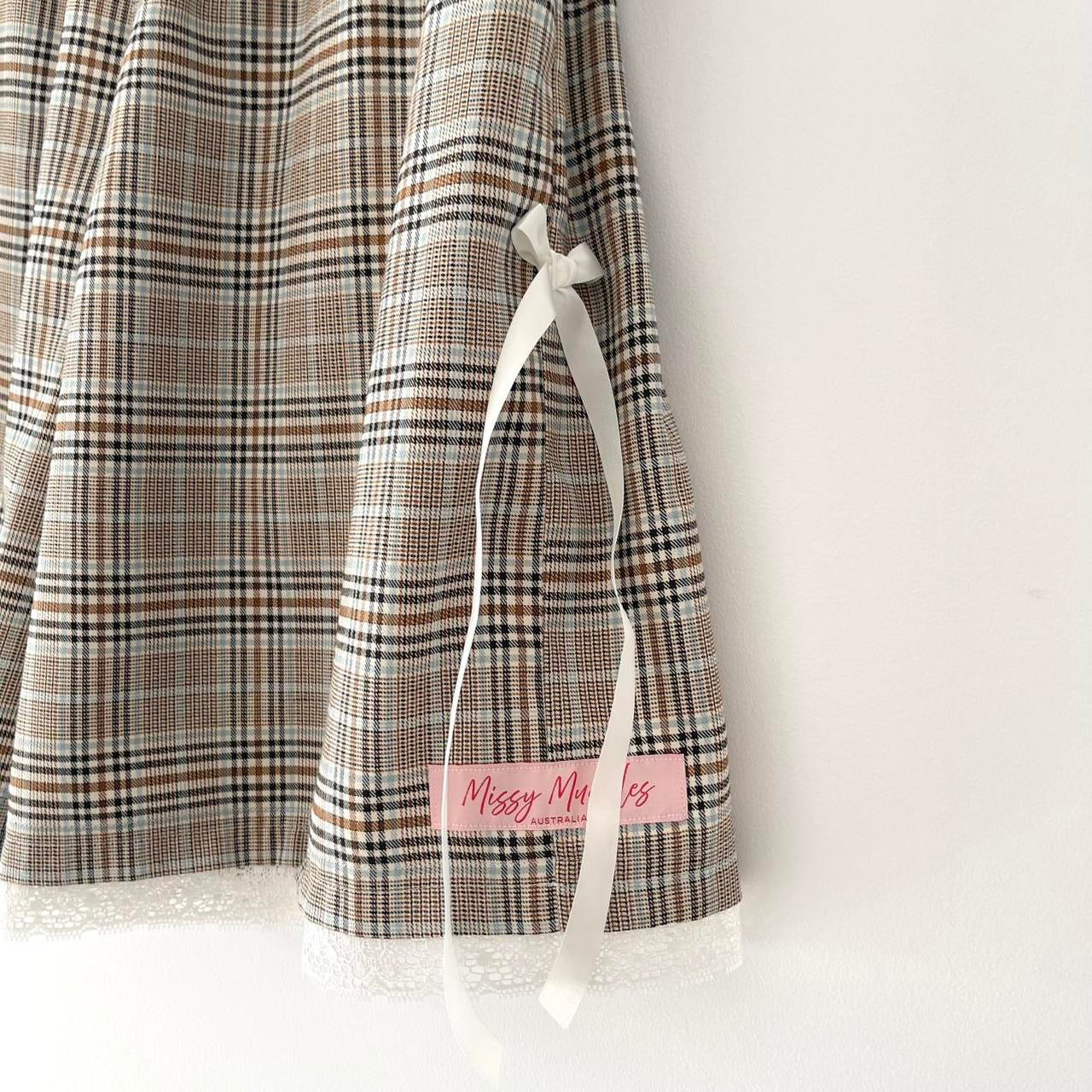 Oversized Cute Caramel Tartan Baggy Shorts. *PRE-ORDER