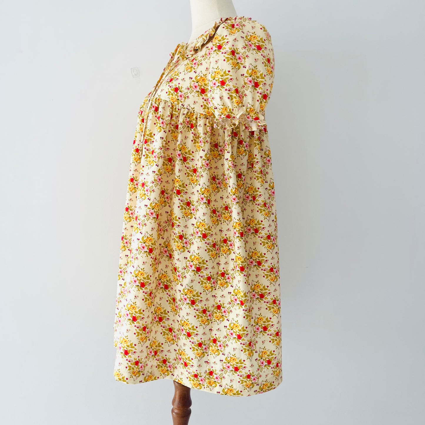 ✨ Yellow Vintage Floral Babydoll Mini Dress with separate collar. Small