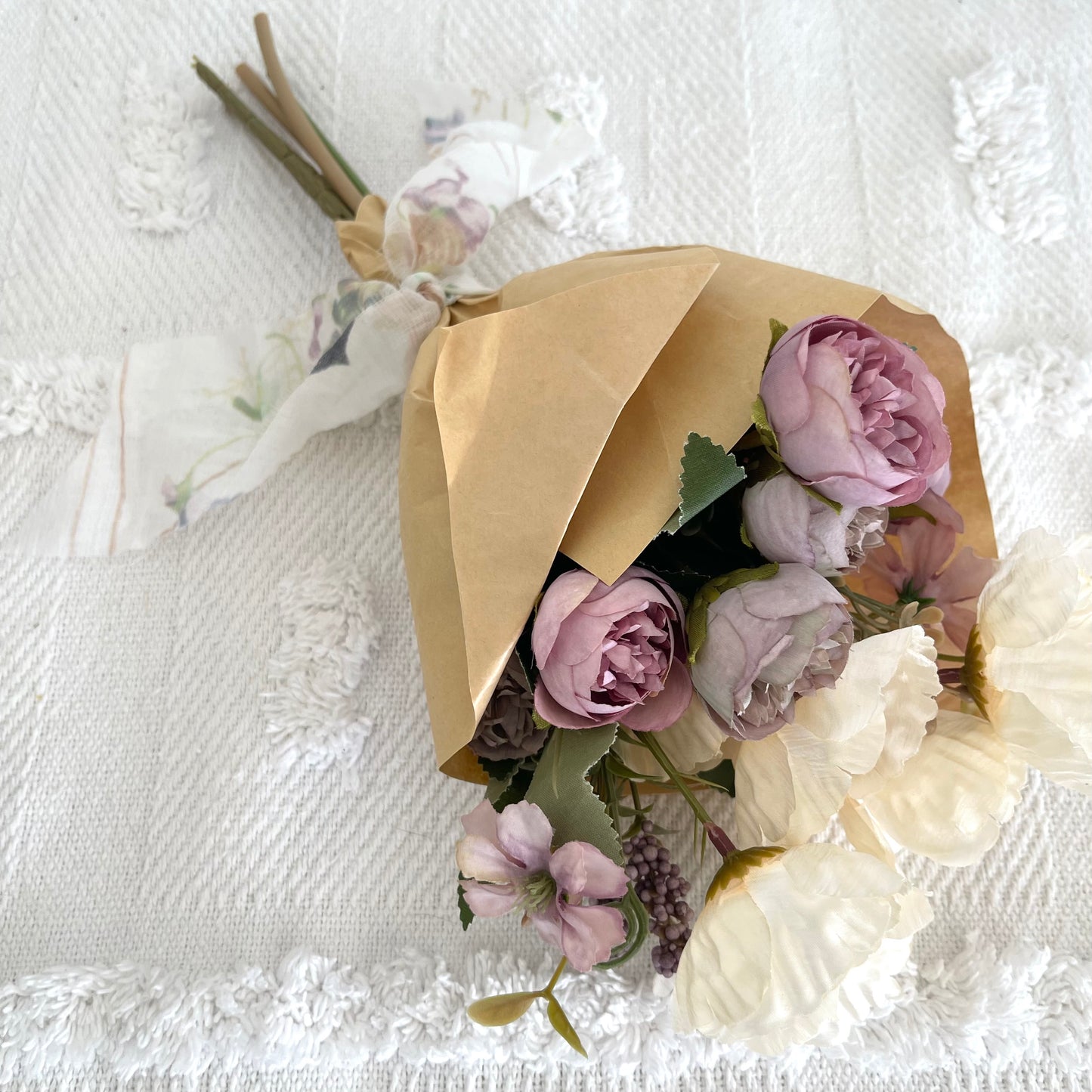Lavender Cream Mini Bouquet