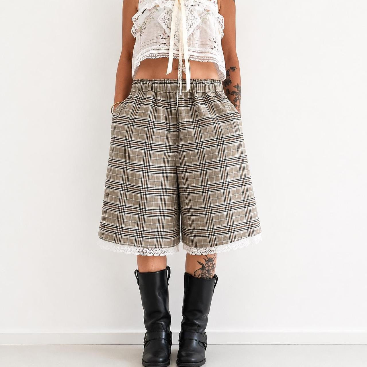 Oversized Cute Caramel Tartan Baggy Shorts. *PRE-ORDER