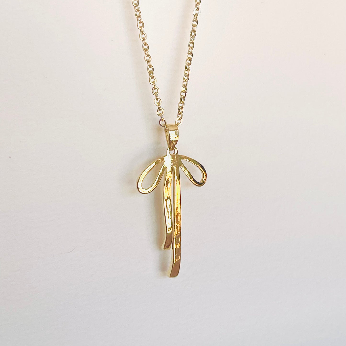 Sweet Little Bow Necklace