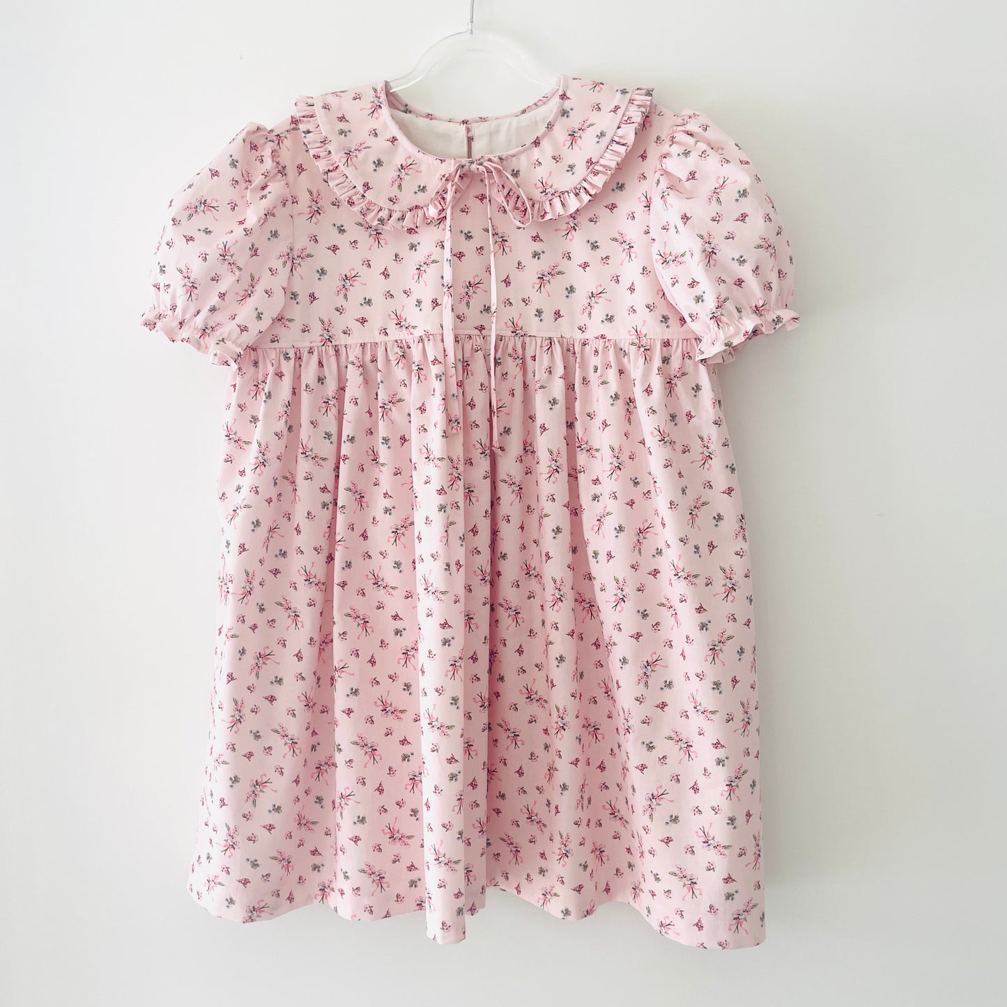 ✨ Pink Vintage Floral Babydoll Mini Dress with separate collar. Medium