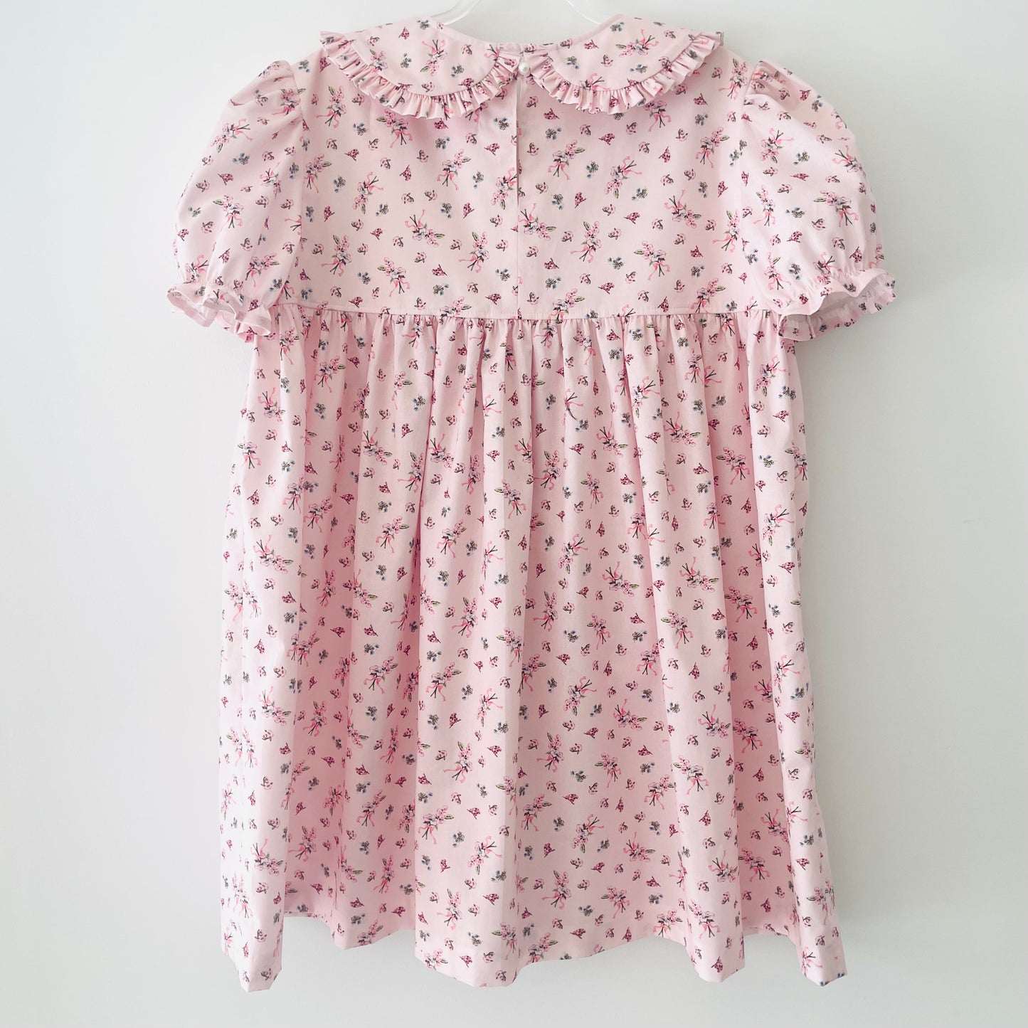 ✨ Pink Vintage Floral Babydoll Mini Dress with separate collar. Medium