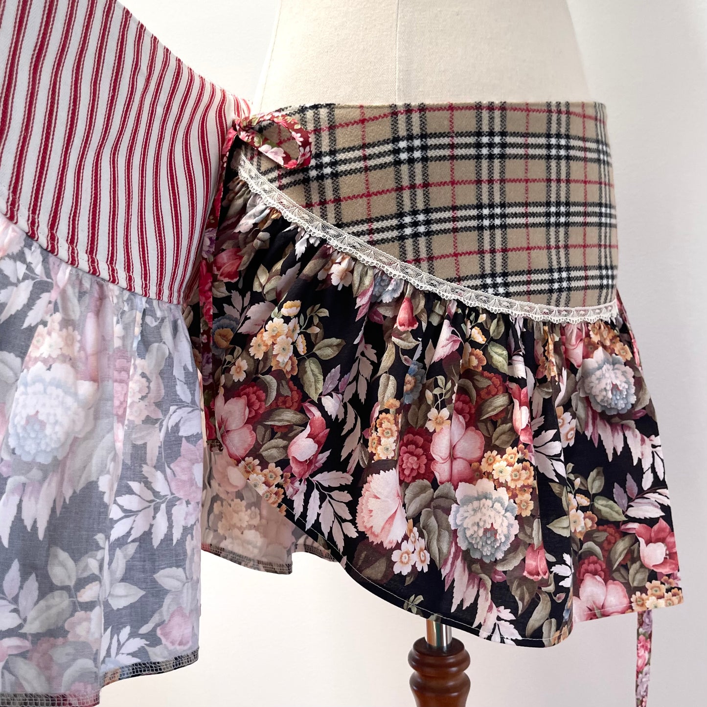 Tartan Blooms Mini Wrap Skirt Large