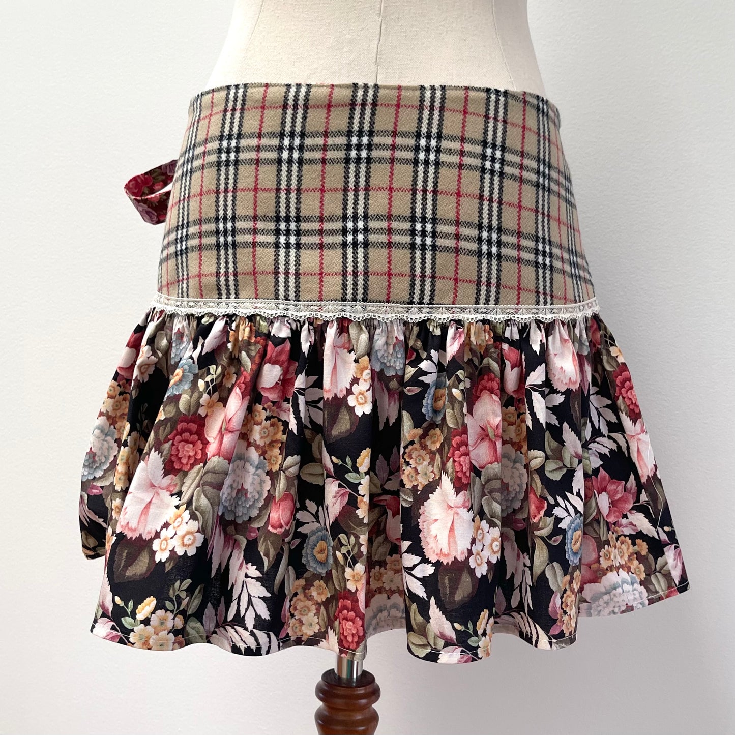 Tartan Blooms Mini Wrap Skirt Large